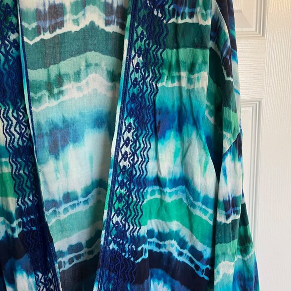 Swimsuit Cover Up - Picture 5 of 6